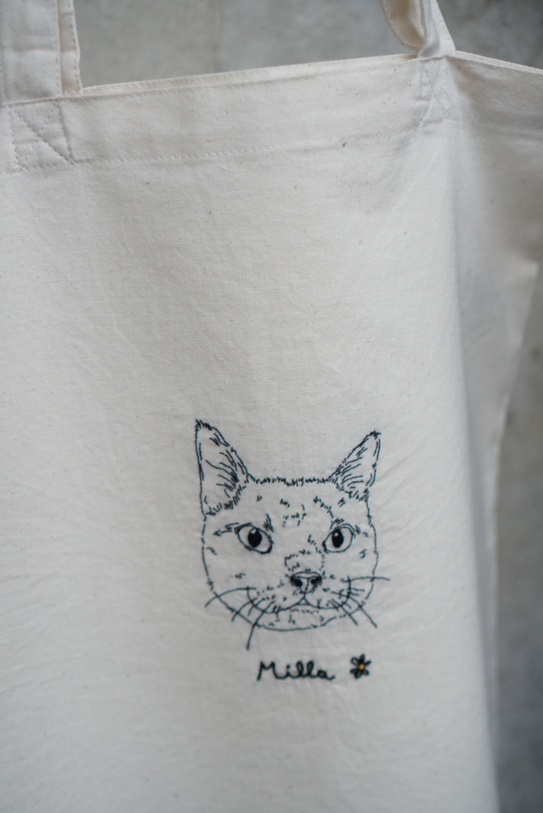 Tote bag